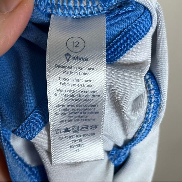 IVIVVA Lululemon dual layered blue tank built in shelf bra size 12 - Picture 4 of 4